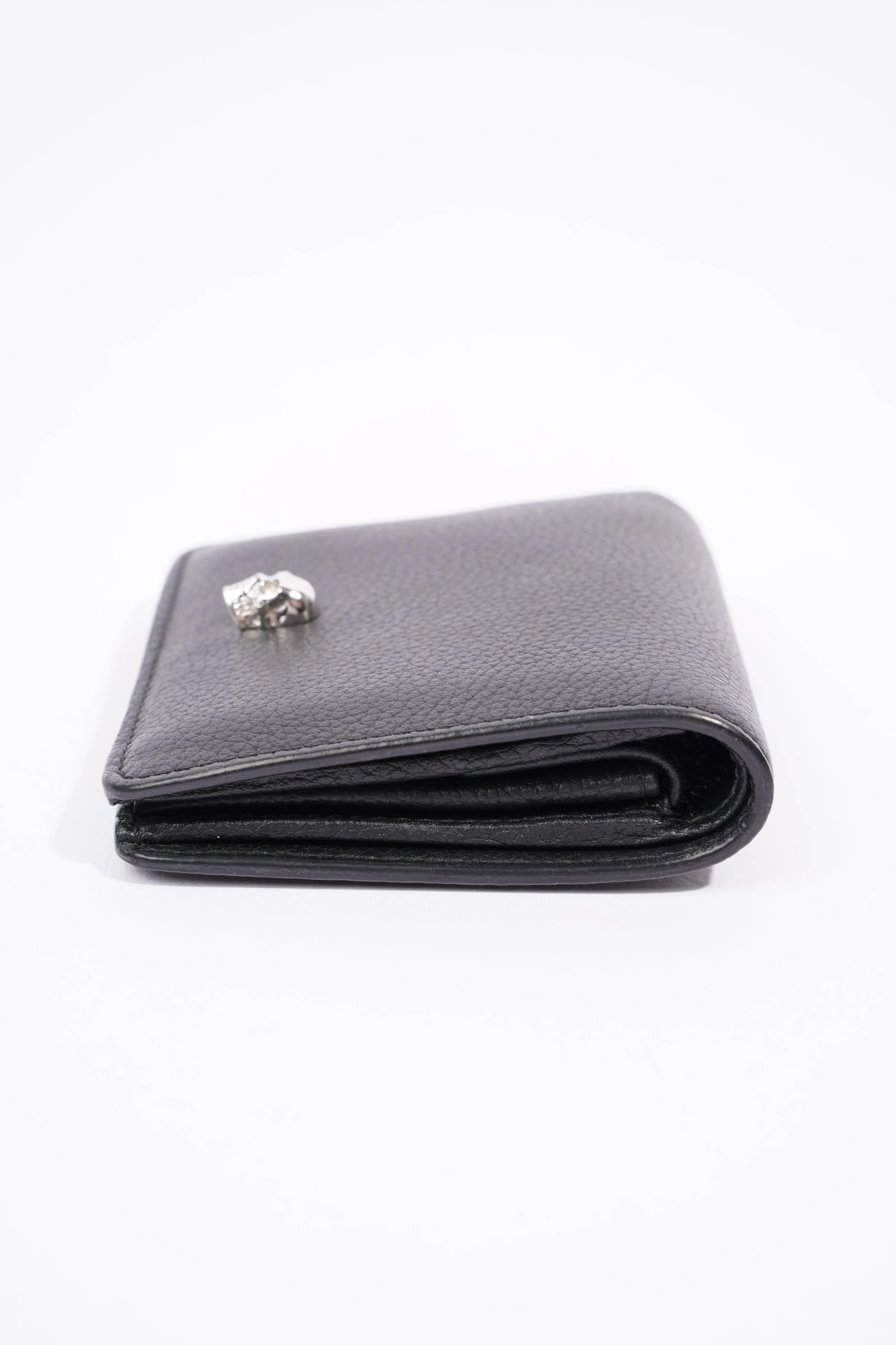 Alexander McQueen Bi-Fold Wallet / Black / Leather