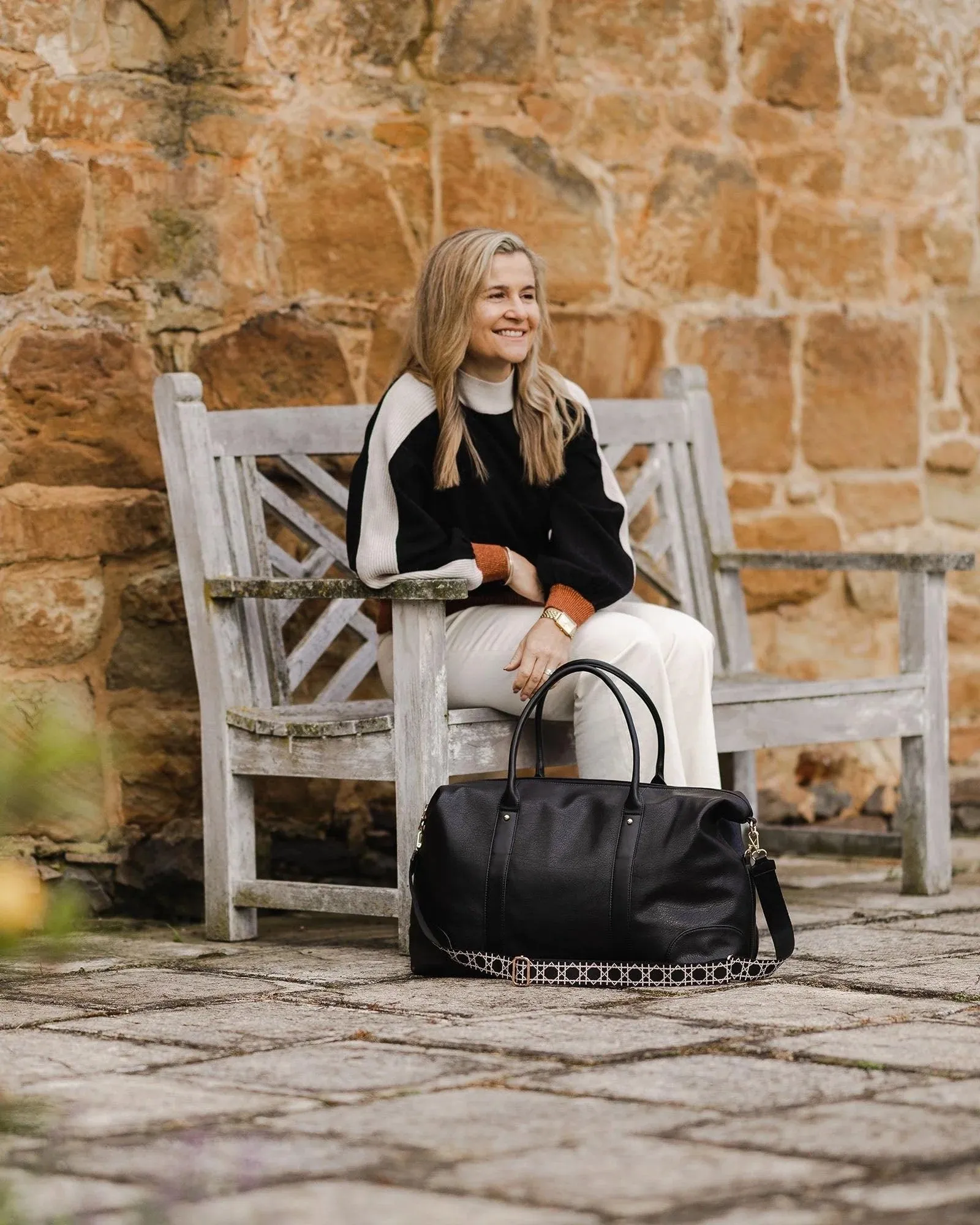 Alexis Weekender Travel Bag Black Ezra