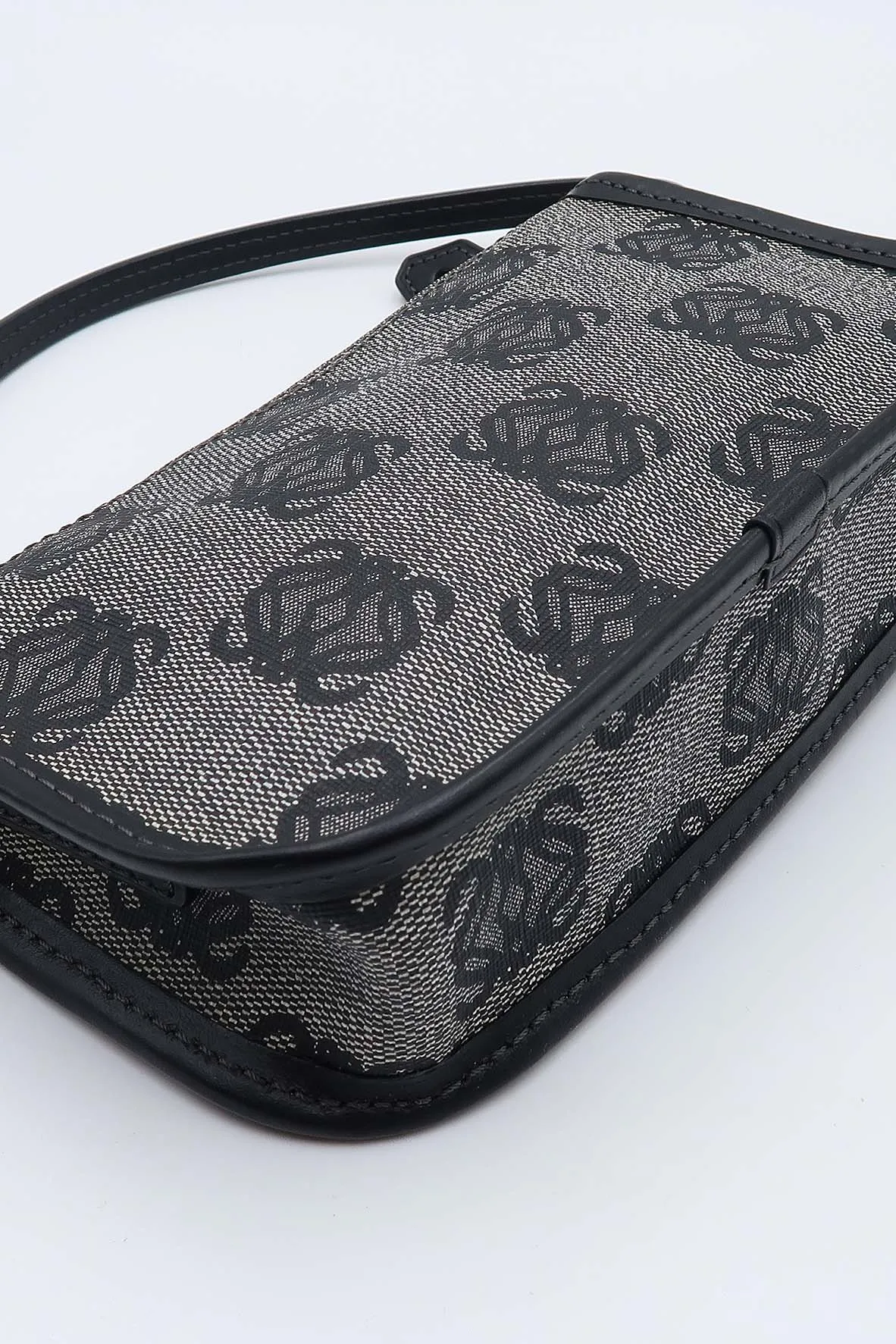 Anagram Pochette Black, Grey