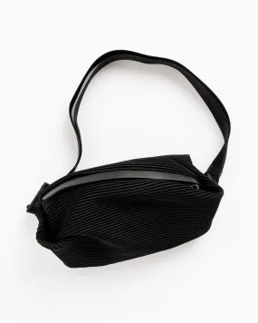 Bias Pleats Waistbag in Black