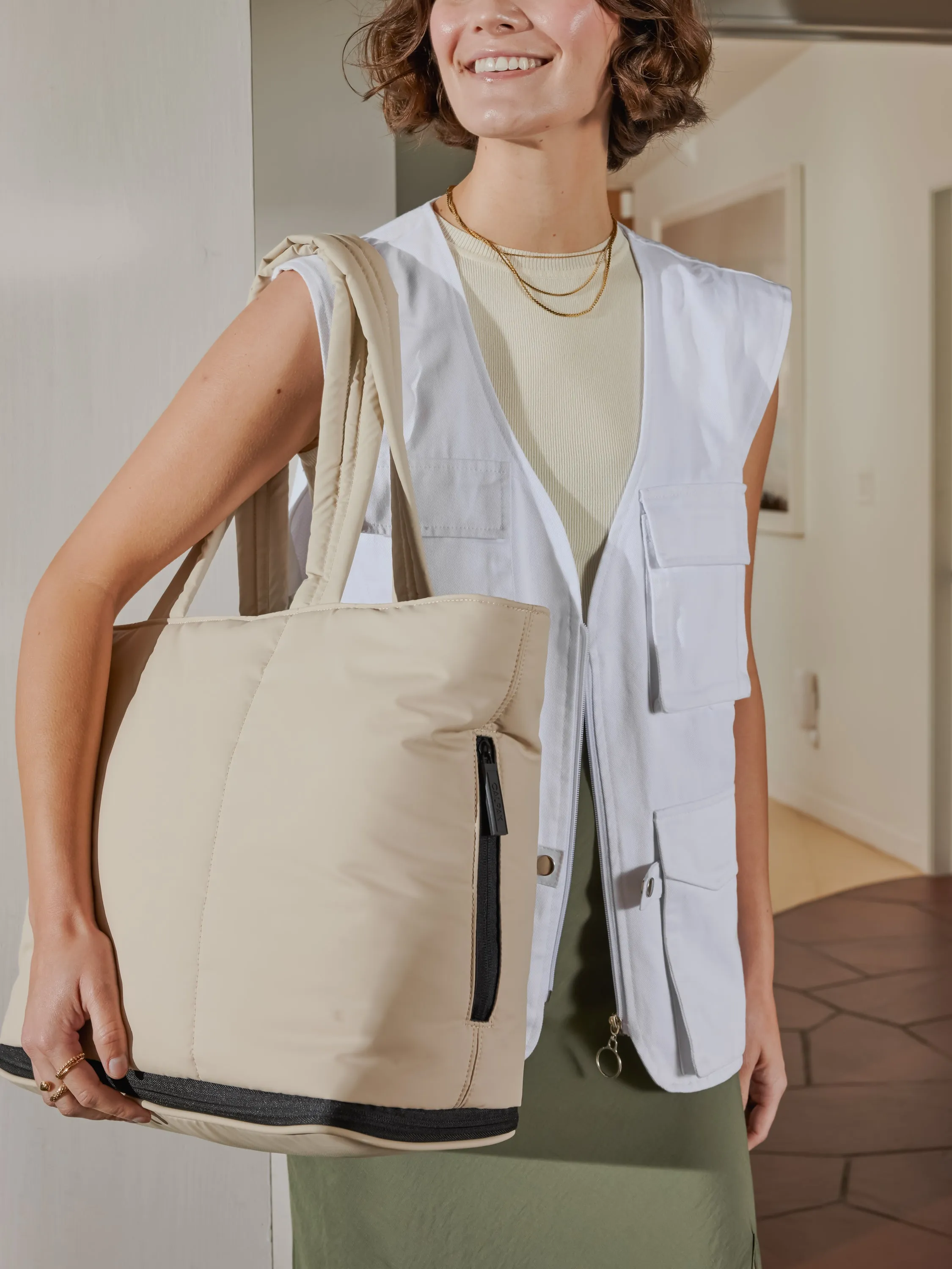 Luka Expandable Laptop Tote