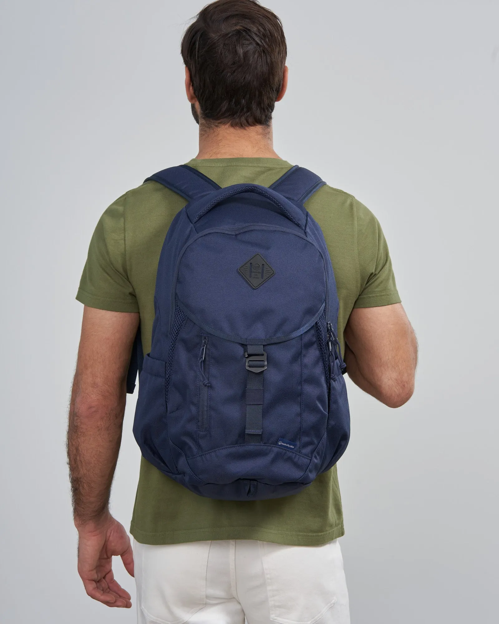 (R)evolution 25L Transit Pack