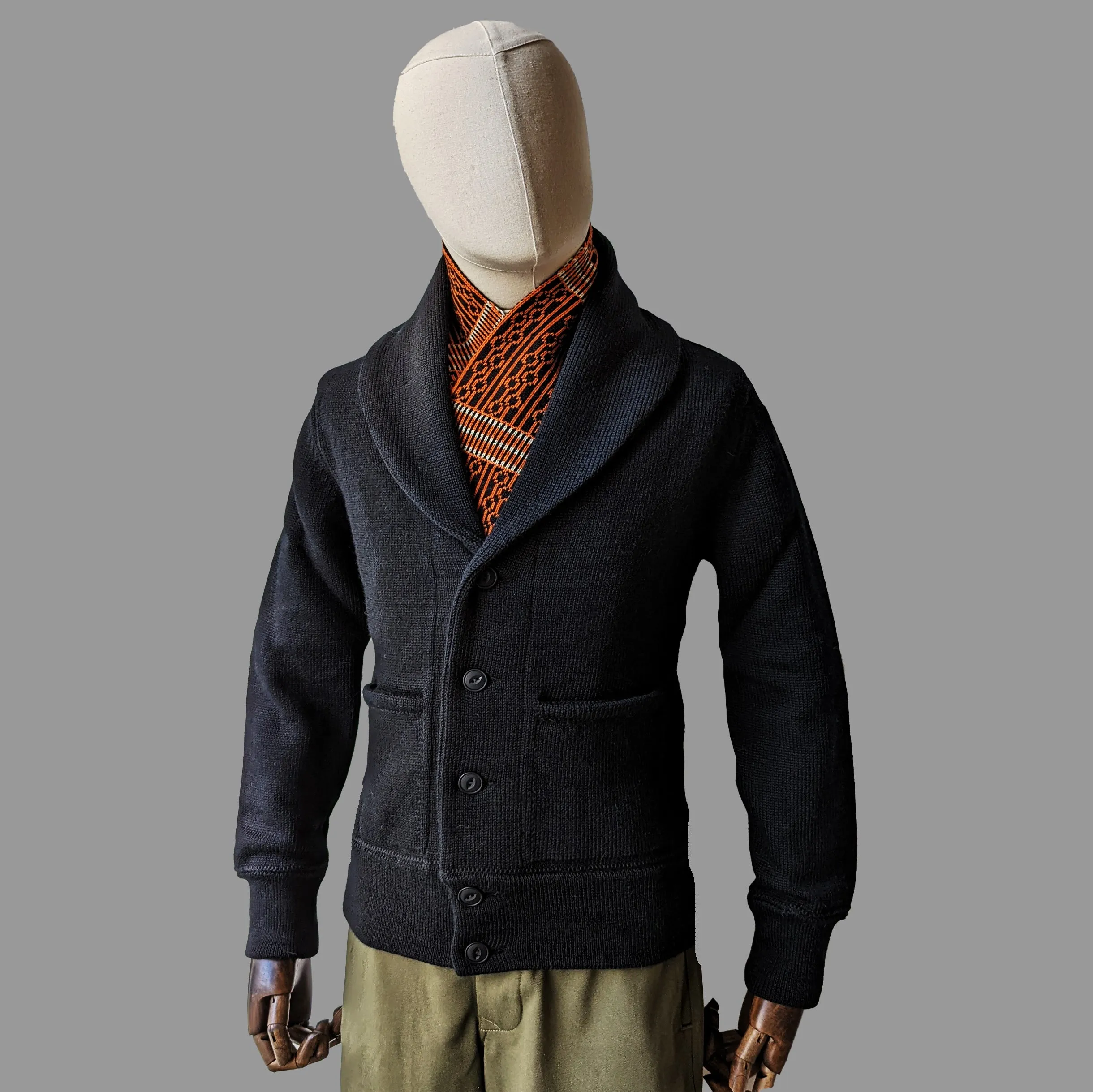 Black Explorer Cardigan - Enhanced Comfort and Stylish Design