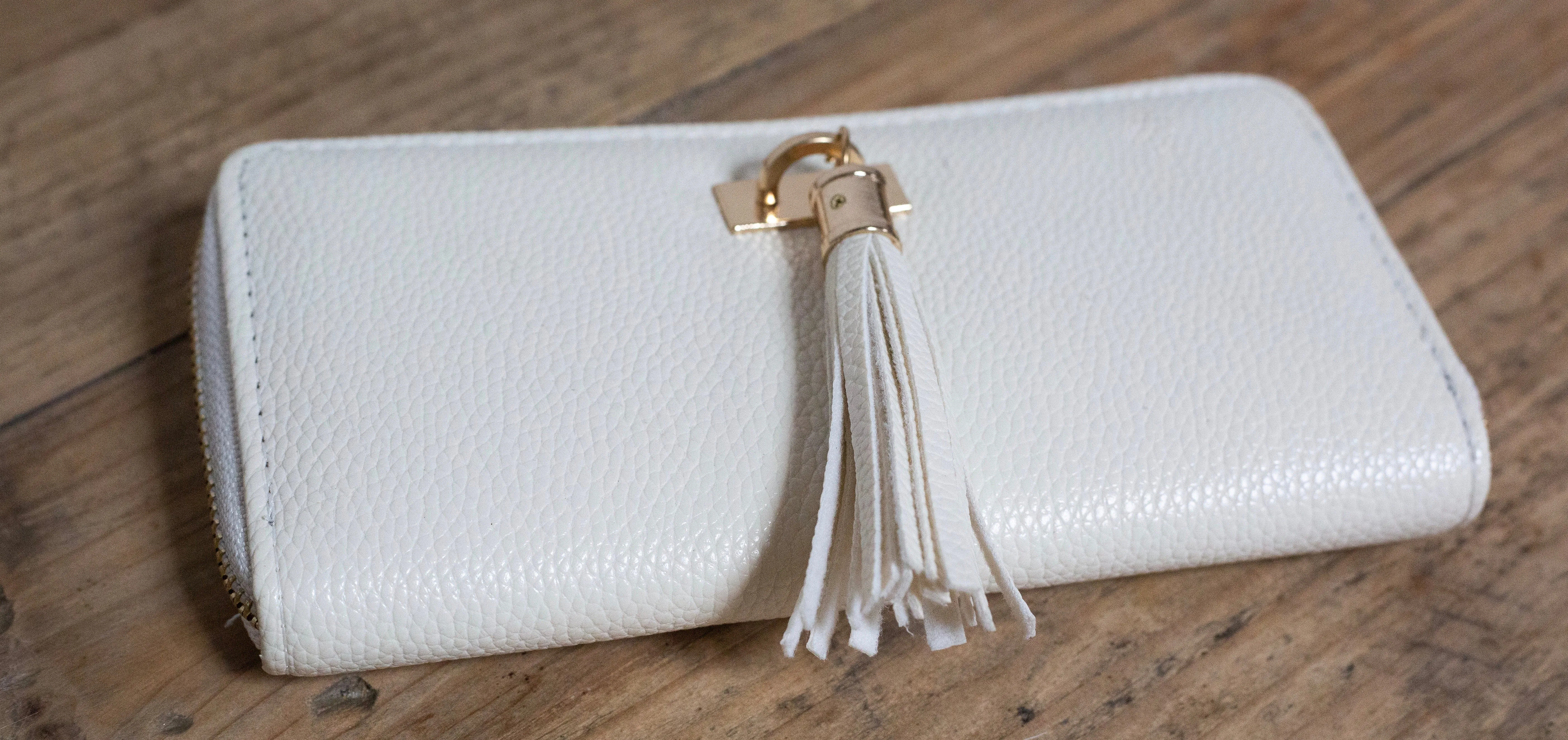 Tizzy Tassel Purse - Cream