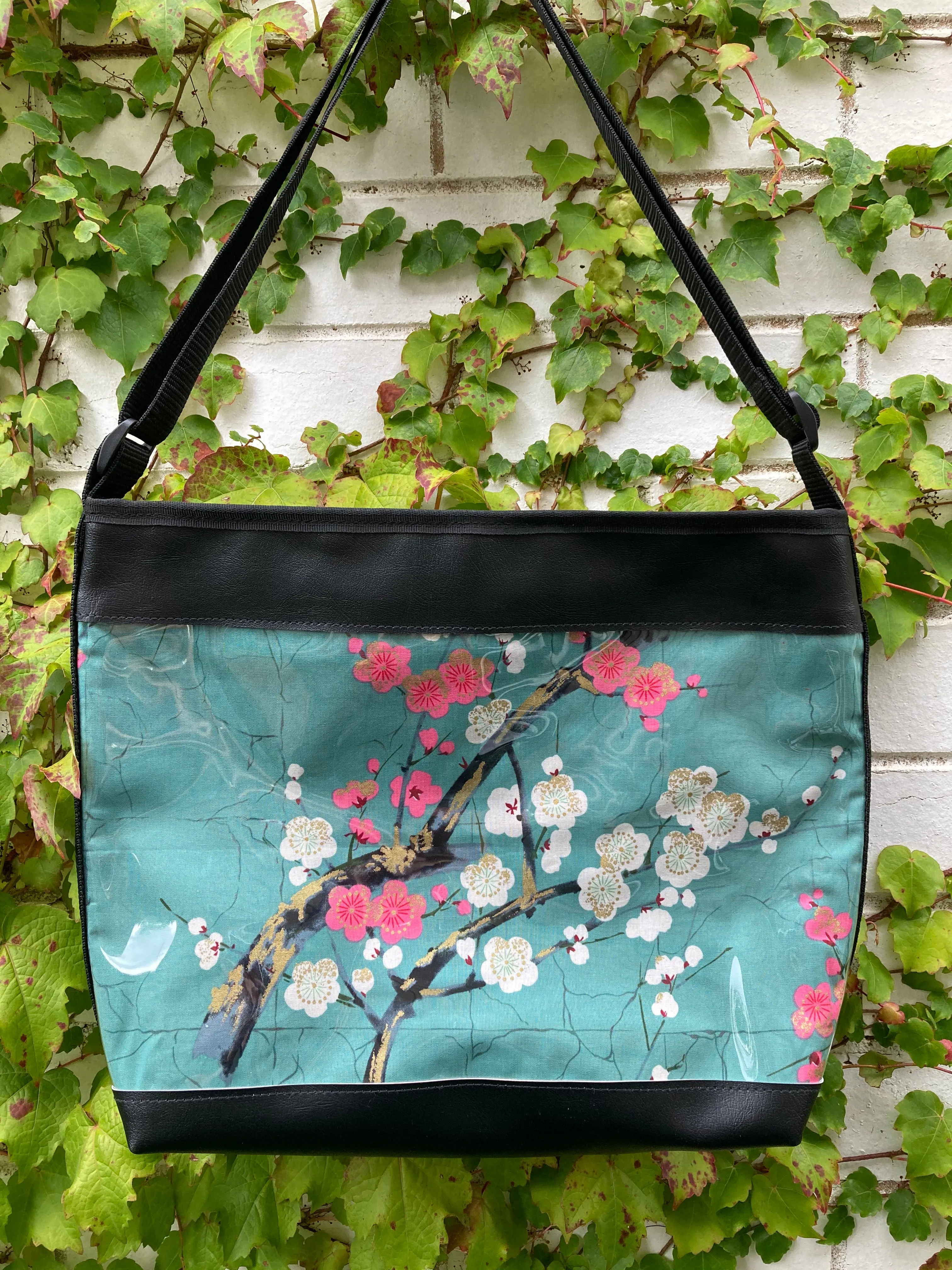 Zip-Up Tote Bag - Golden Garden Green